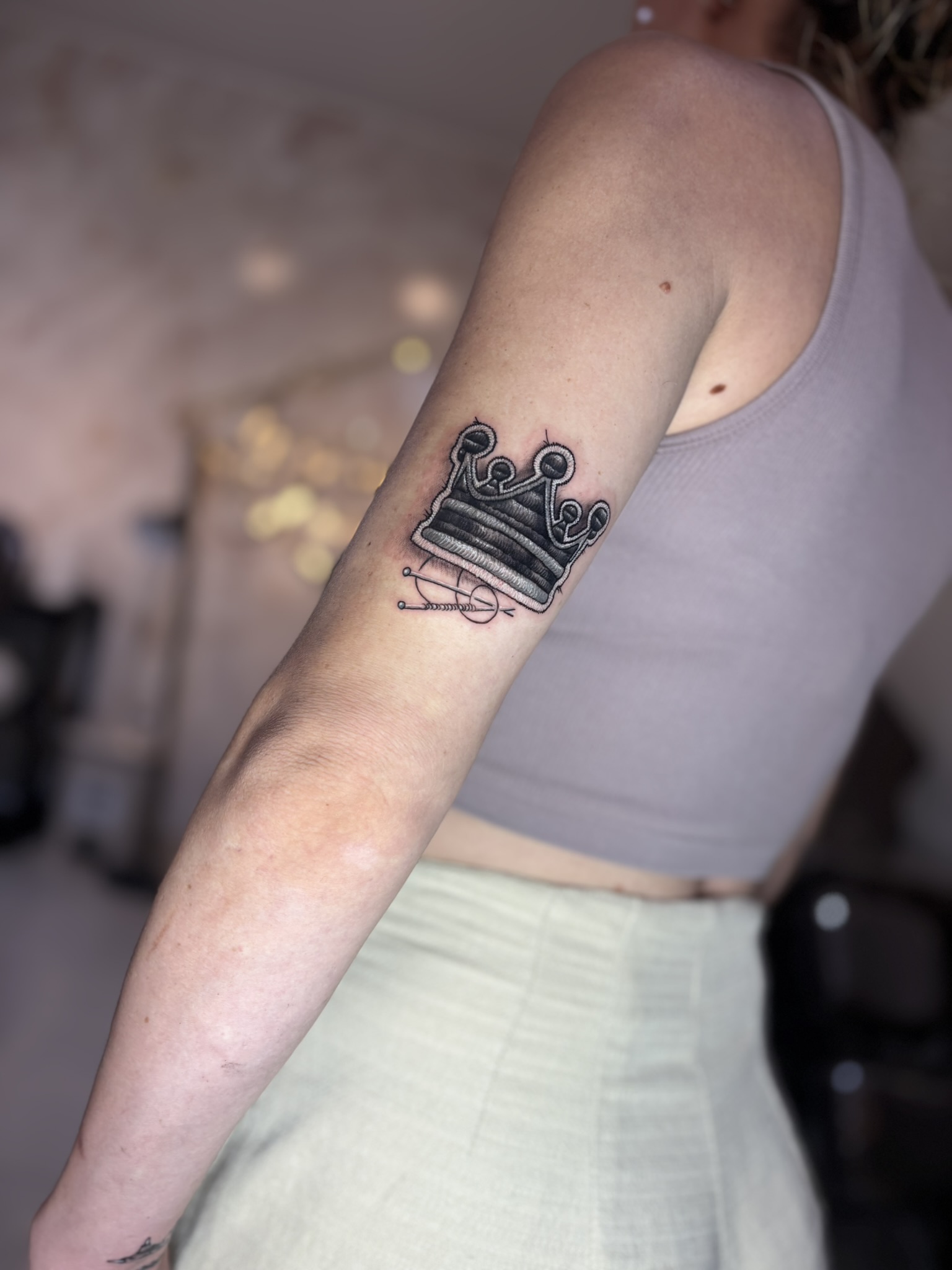 Tatuagem Realista Preto e Cinza em São José dos Campos por Gabriel Borges 3